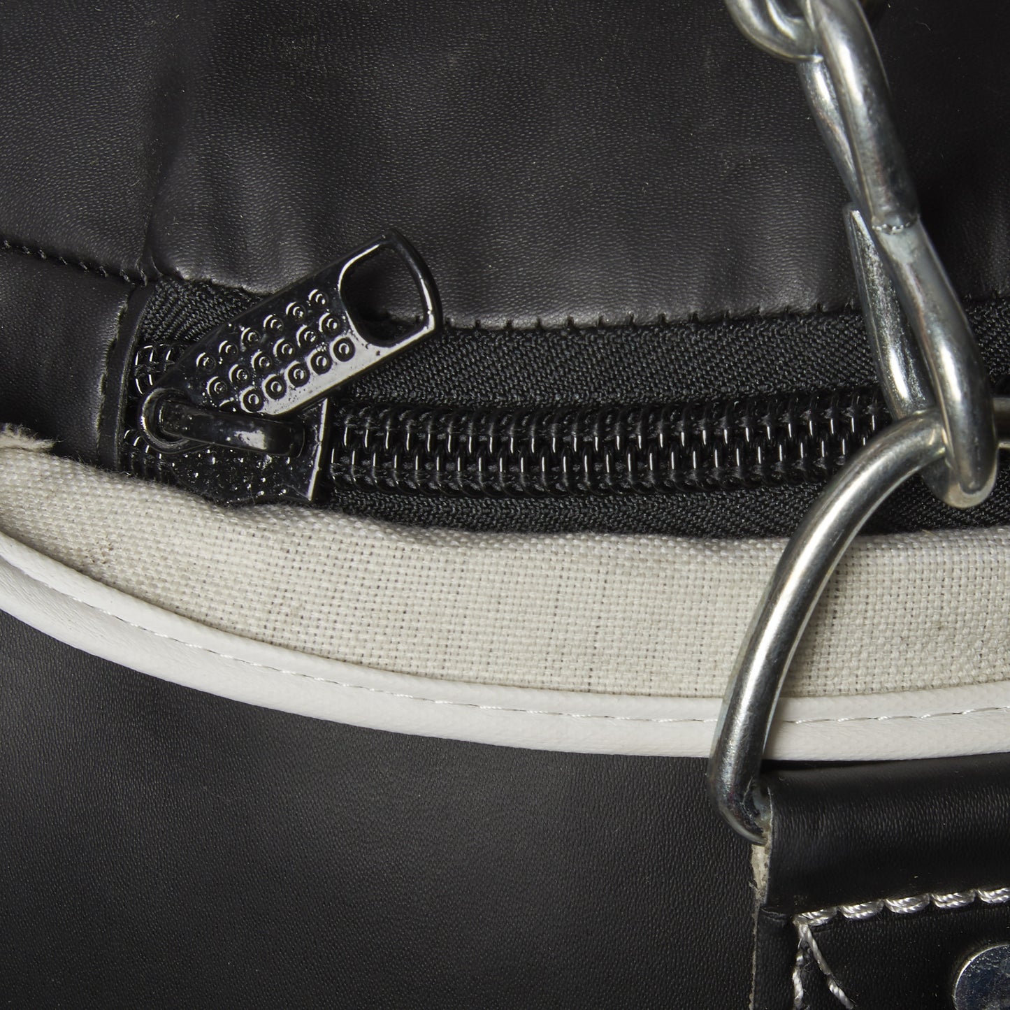 Sacco da allenamento Basic - Leone 1947